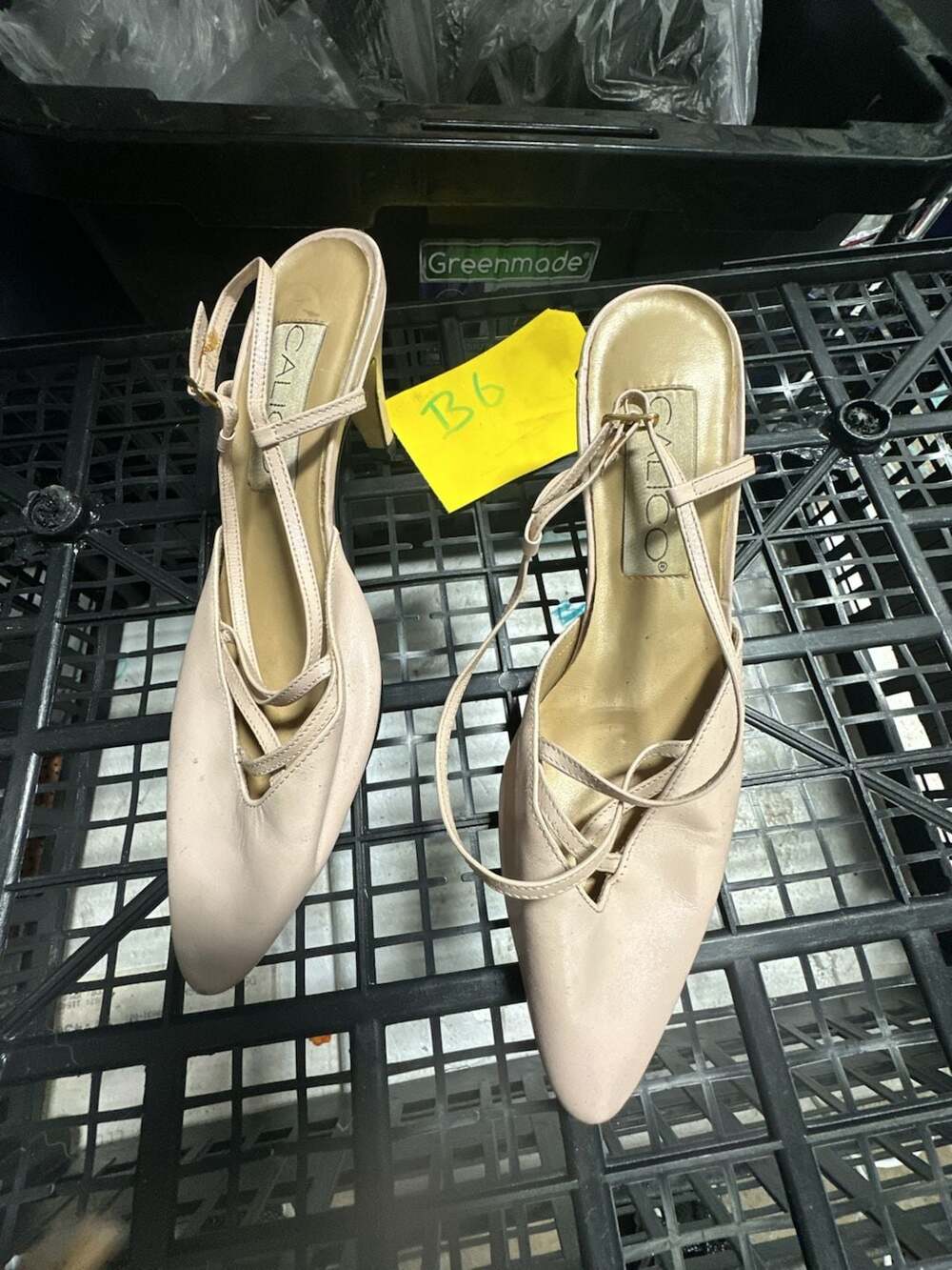 Calico Vintage Pointed Toe Strappy Slingback Heels Size 6M